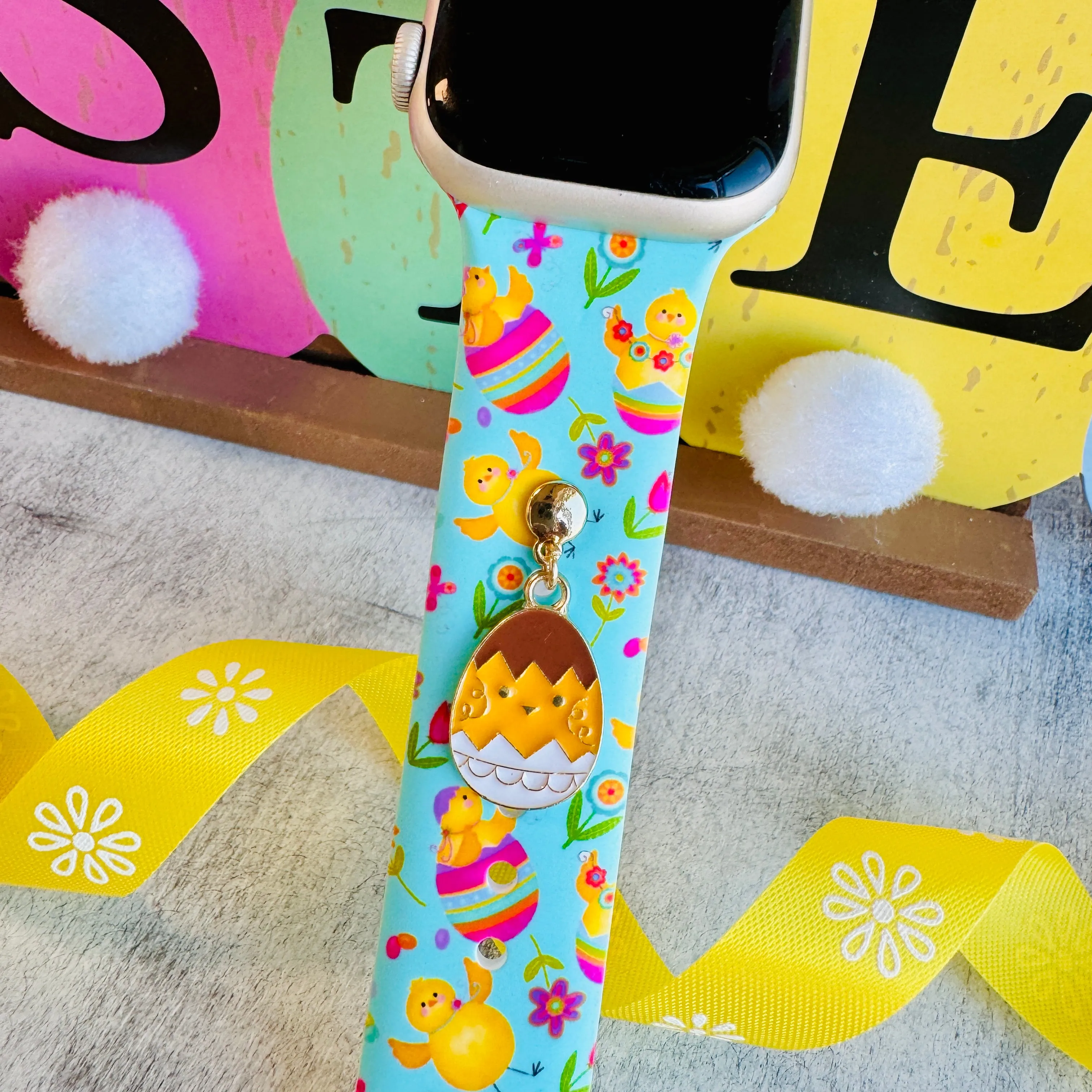 Band Charms 1pc. Hatchling's Delight Easter Egg