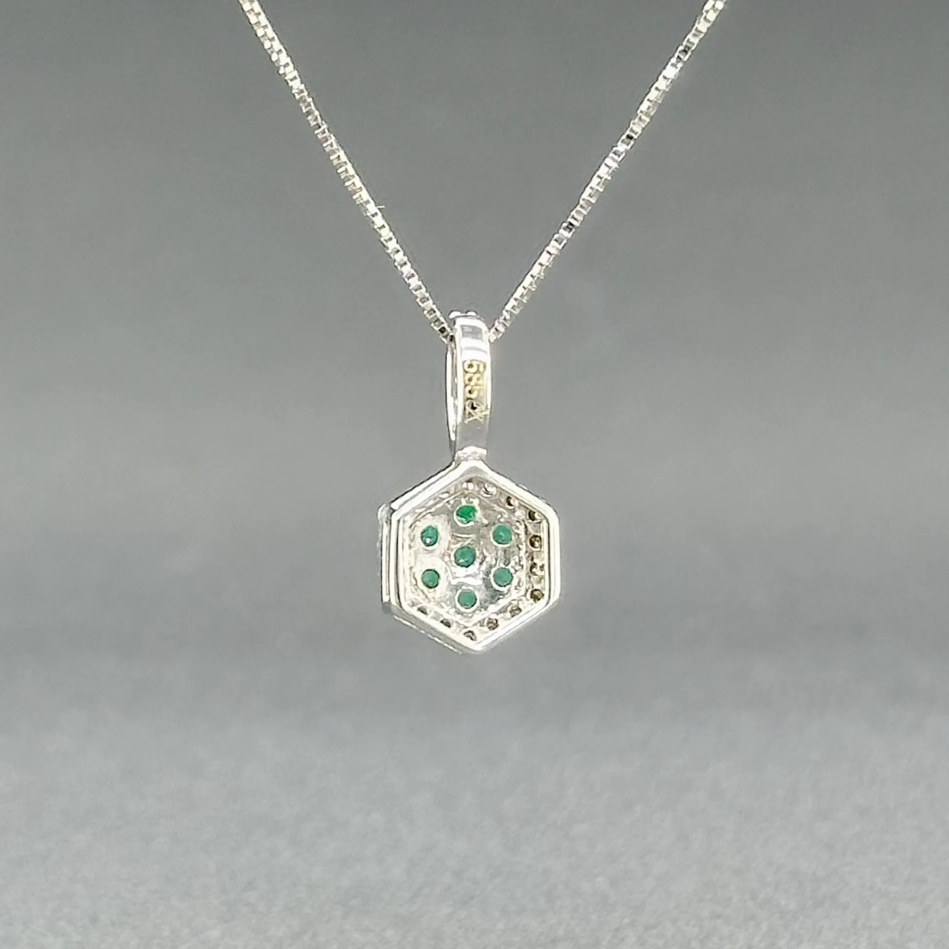 Estate 14K W Gold 0.15ctw Emerald & 0.10ctw SI1/H Diamond Hexagon Pendant